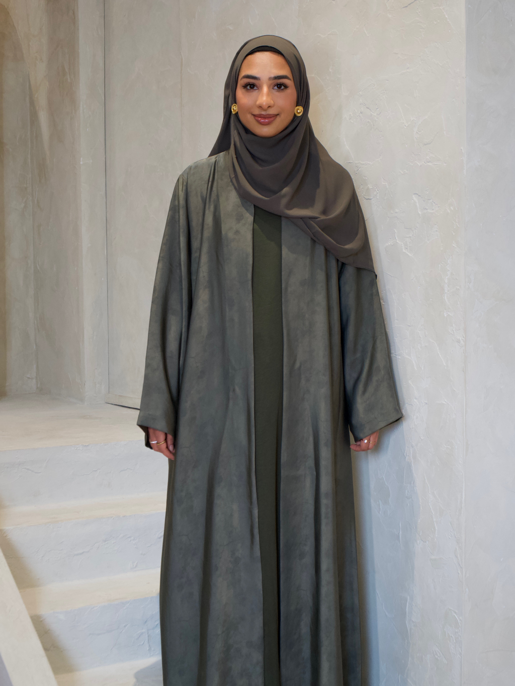 The Zayna Abaya